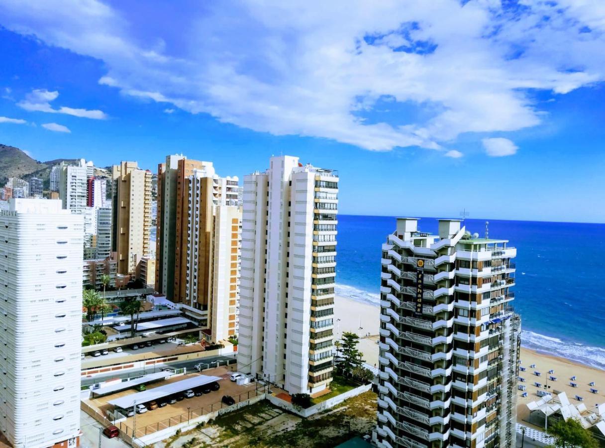 Torre Valencia Levante Beach Бенидорм Экстерьер фото
